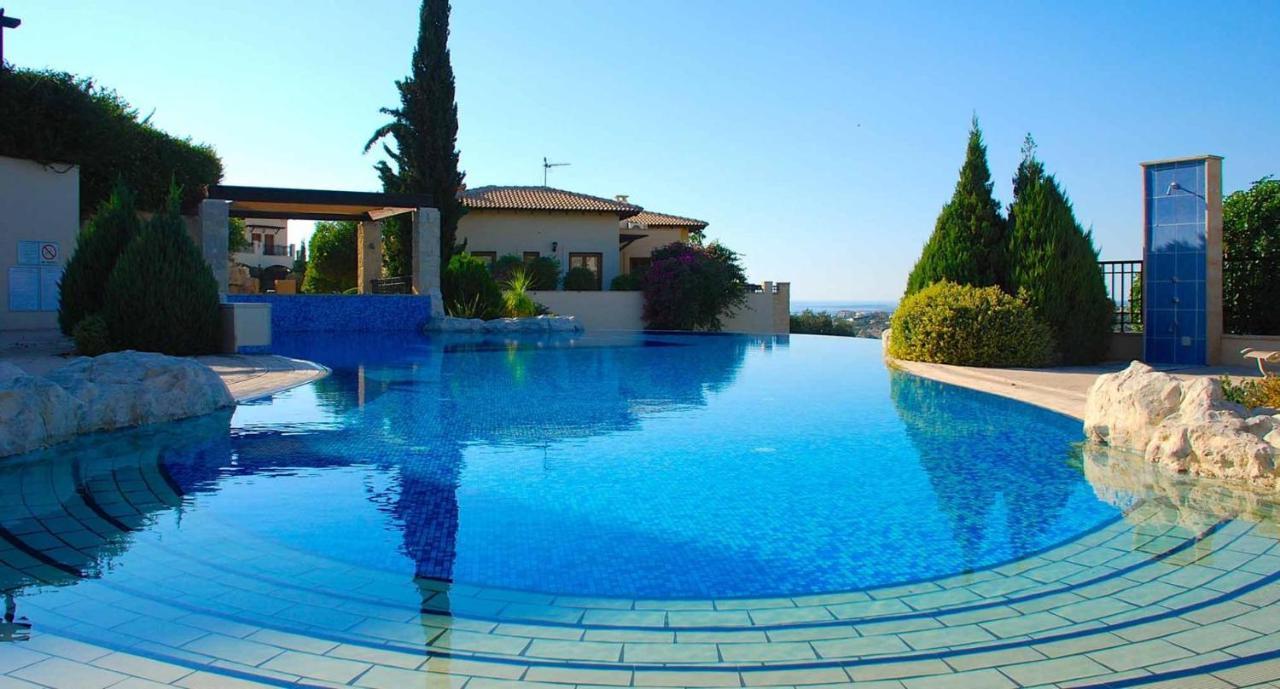 Fantastic Junior Villa Cz02 Salamis With Gorgeous Views, Aphrodite Hills Куклия Екстериор снимка